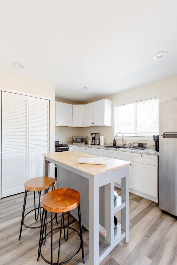 Beautiful Spacious Guest Home ローズビル エクステリア 写真