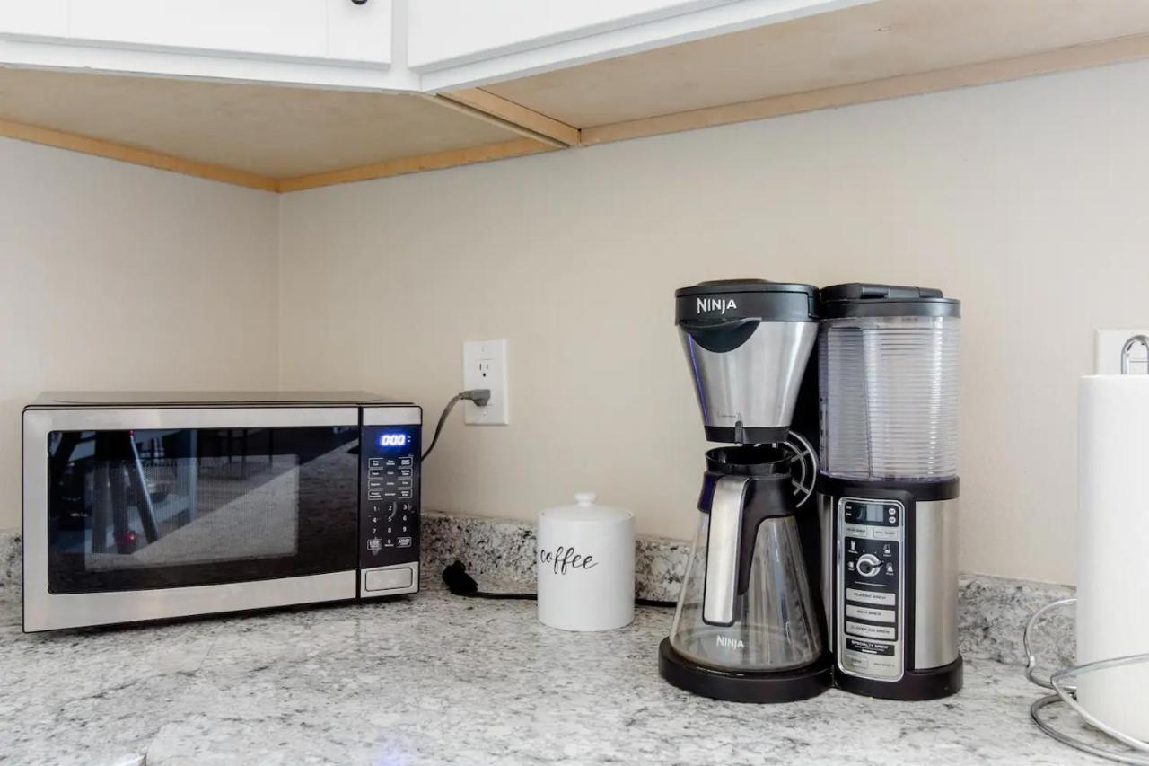 Beautiful Spacious Guest Home ローズビル エクステリア 写真