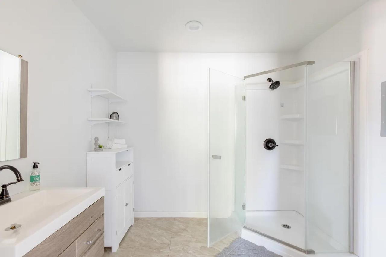 Beautiful Spacious Guest Home ローズビル エクステリア 写真