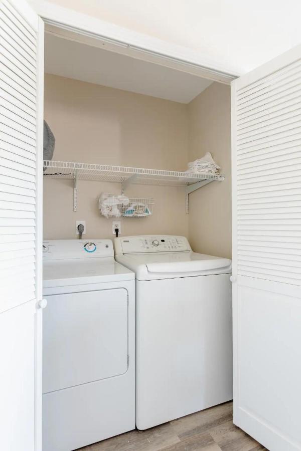 Beautiful Spacious Guest Home ローズビル エクステリア 写真